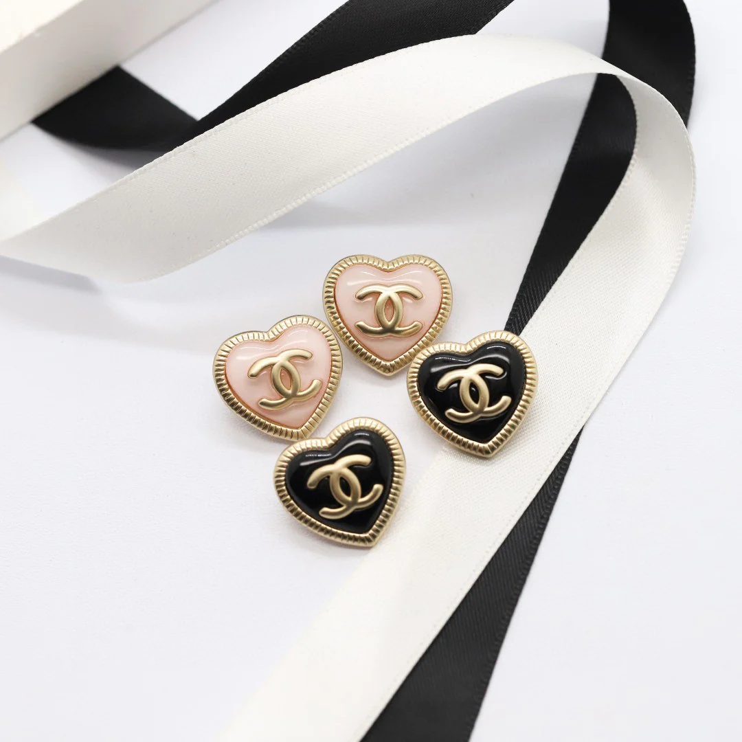 CCE387 Acrylic CC Heart stud earring - ccjewelryacc