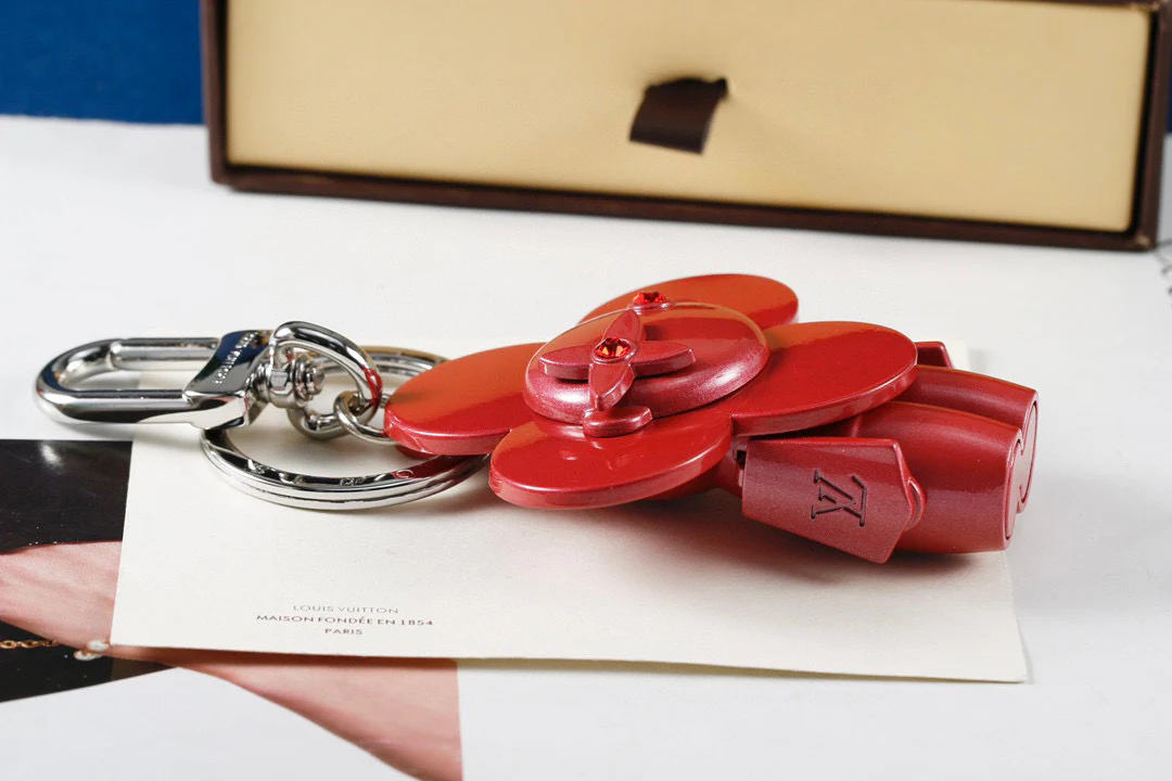 Luxury designer Keychain LVK022 - ccjewelryacc