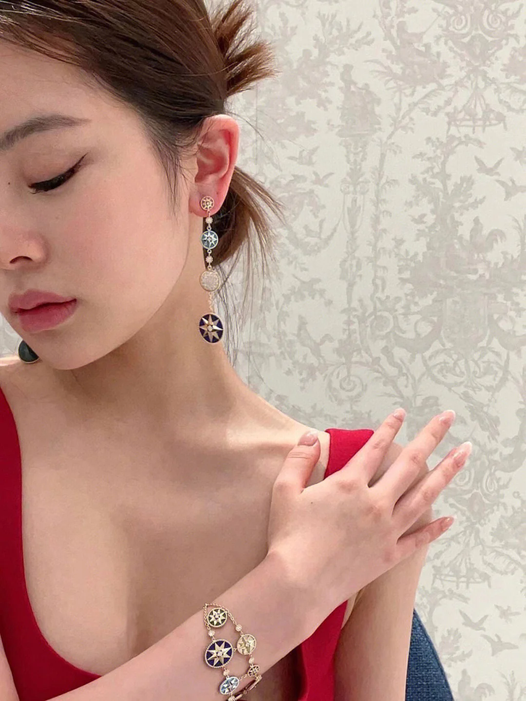 CDEV006 18k Gold Dior ROSE DES VENTS Drop Earrings - ccjewelryacc