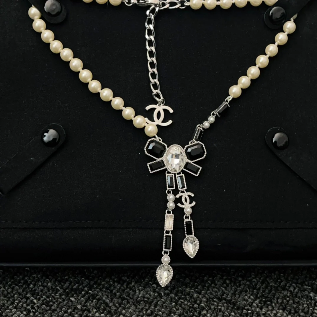 CCN002 CC 23K Black stone bow tassels pendant sparkling Necklace - ccjewelryacc