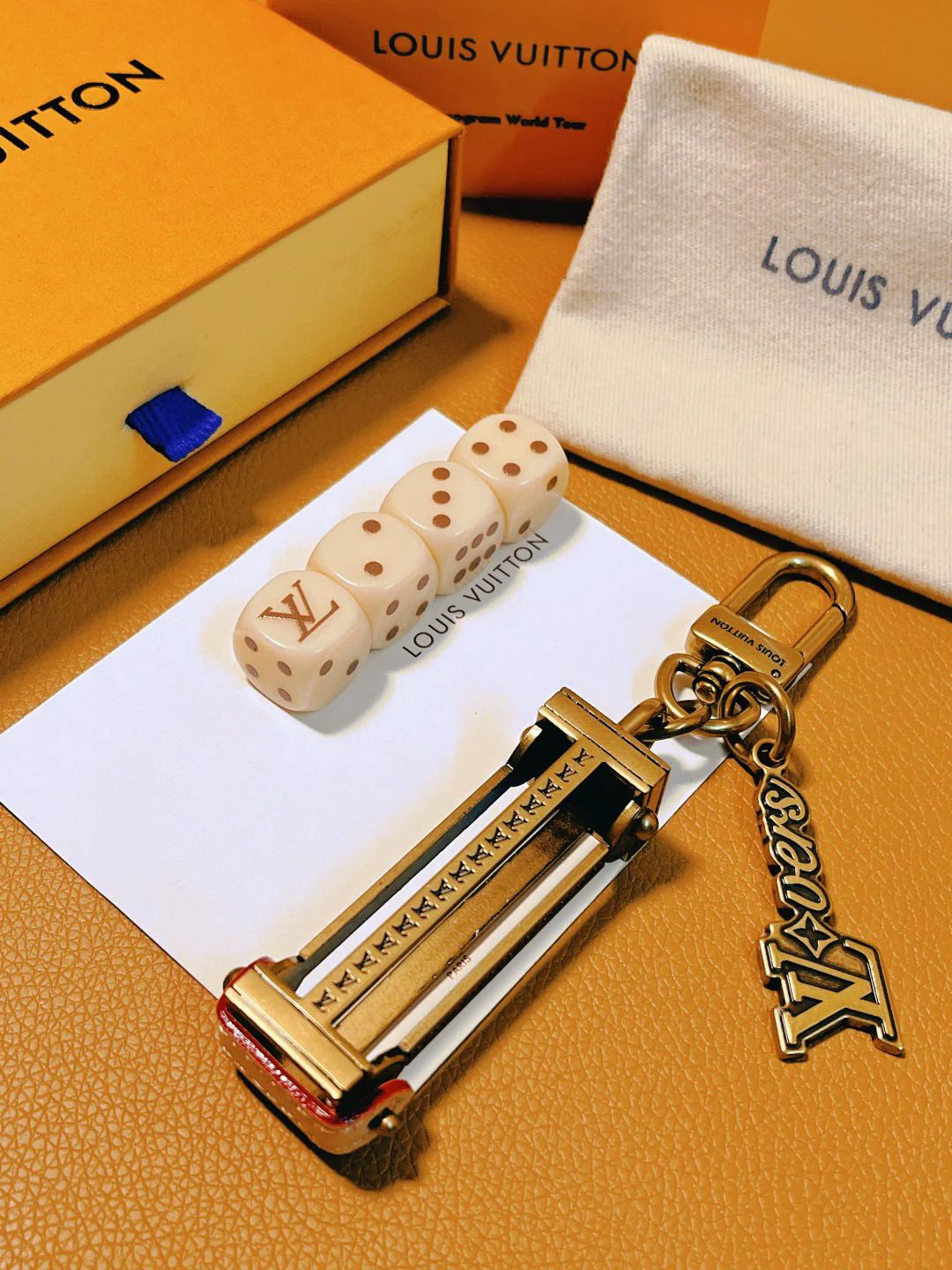 LVK105 Luxury designer Chromatic Keychain M01750 - ccjewelryacc
