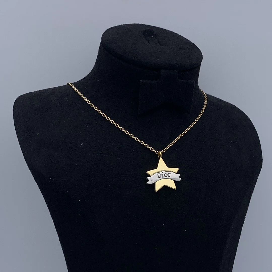 CDN072 High Quality CD Pendant Necklace - ccjewelryacc