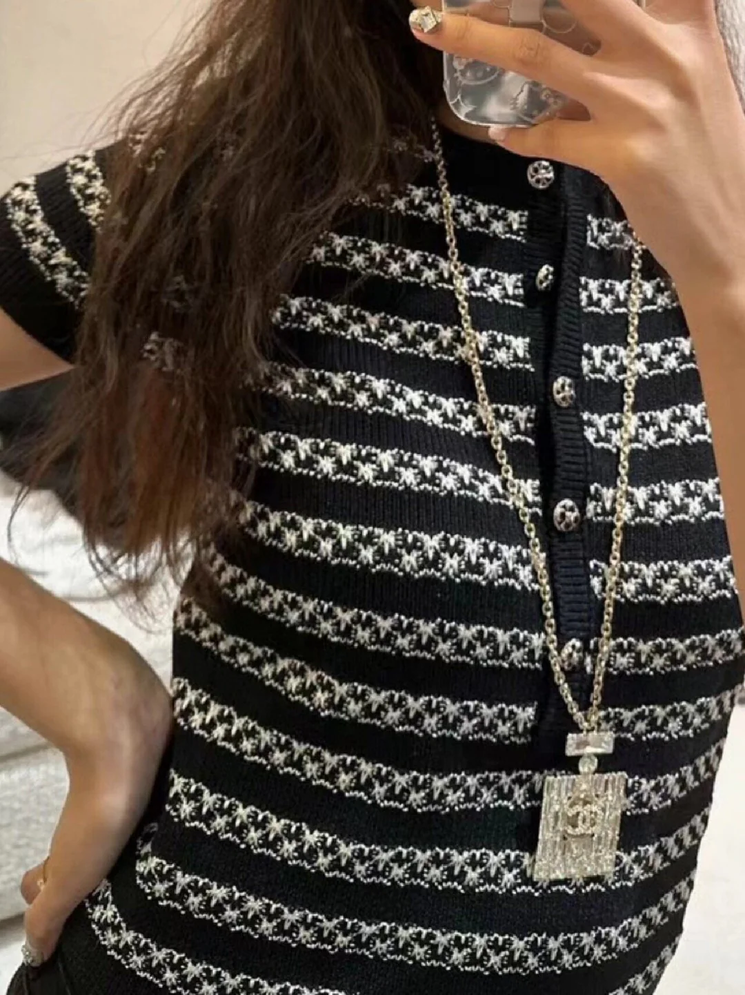 CCN050 Chanel Perfume bottle Pendant Necklace With Crystal - ccjewelryacc