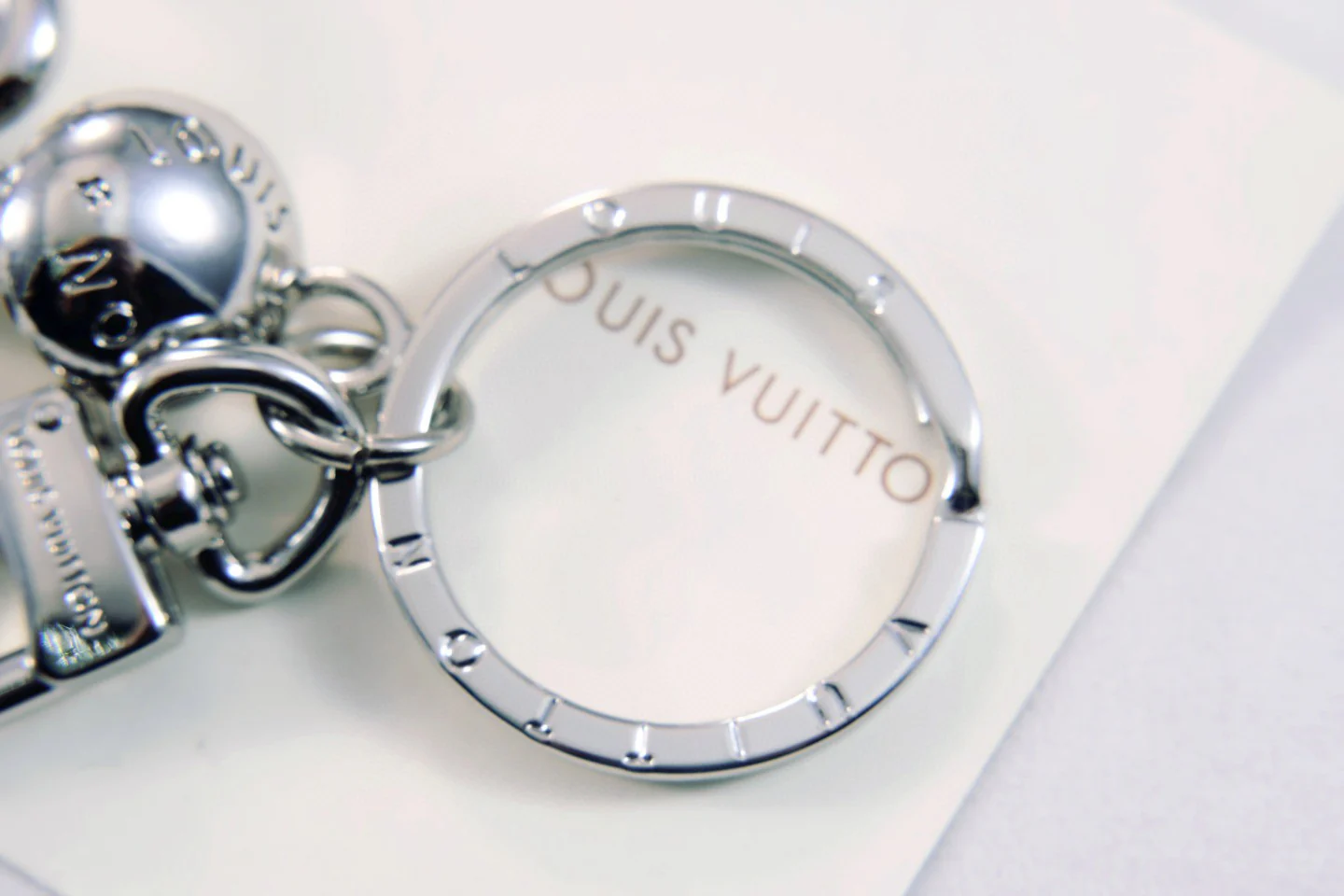 LVK057 designer Keychain MP2161 - ccjewelryacc