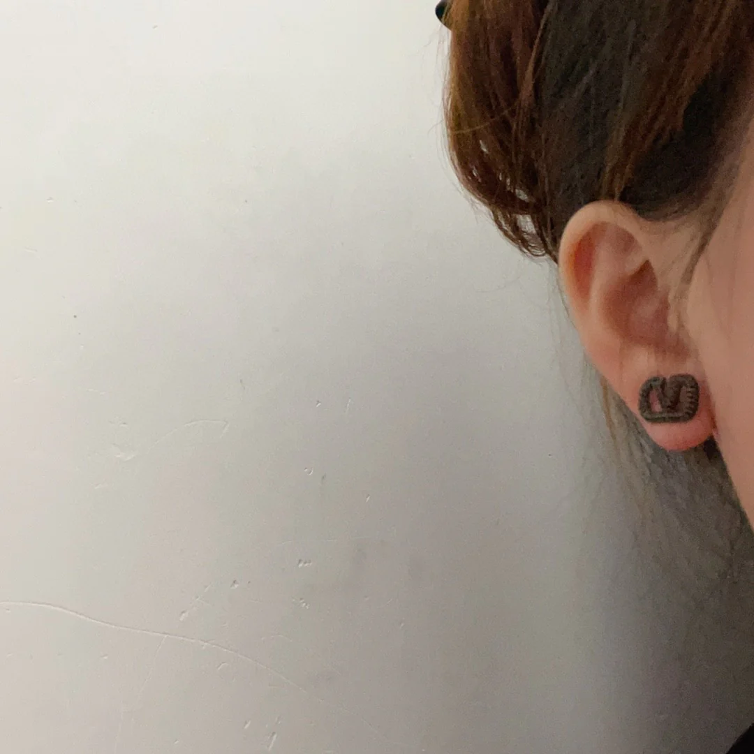 VTE010 Valentino Garavani Vlogo Signature Earrings in Metal Black Crystals - ccjewelryacc