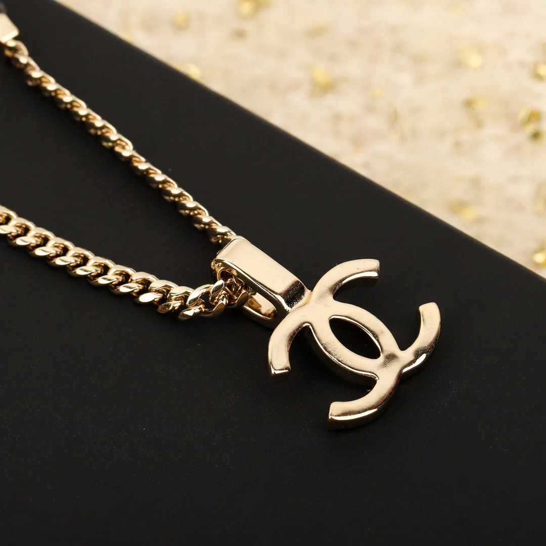 CCN070 Metal and leather chain with crystal cc logo pendant Necklace - ccjewelryacc