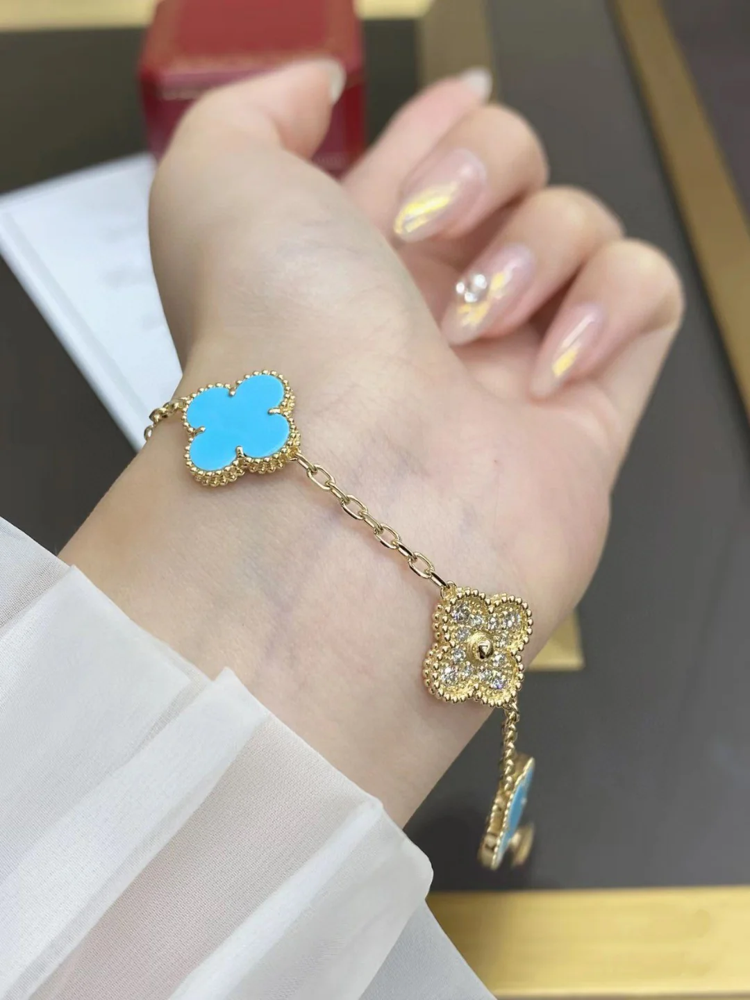 VCSV001 18k gold vintage alhambra bracelet 5 motif and necklace - ccjewelryacc