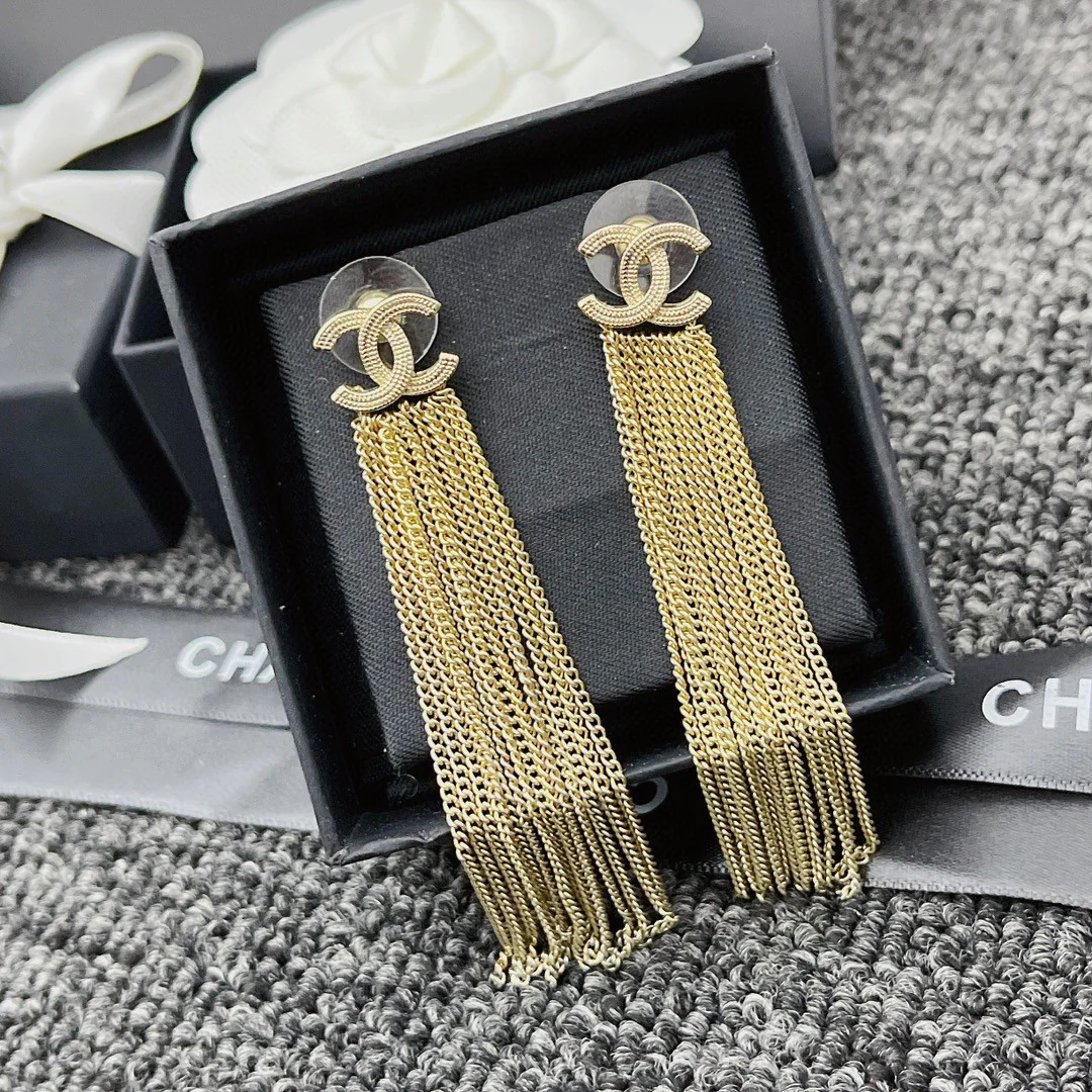 CCE091 Metal CC Logo with chain tassels earring - ccjewelryacc