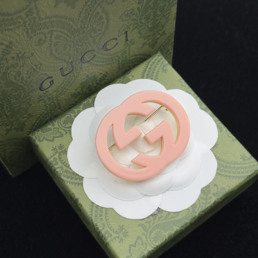 GGB030 Pink enamel GG brooch pin - ccjewelryacc