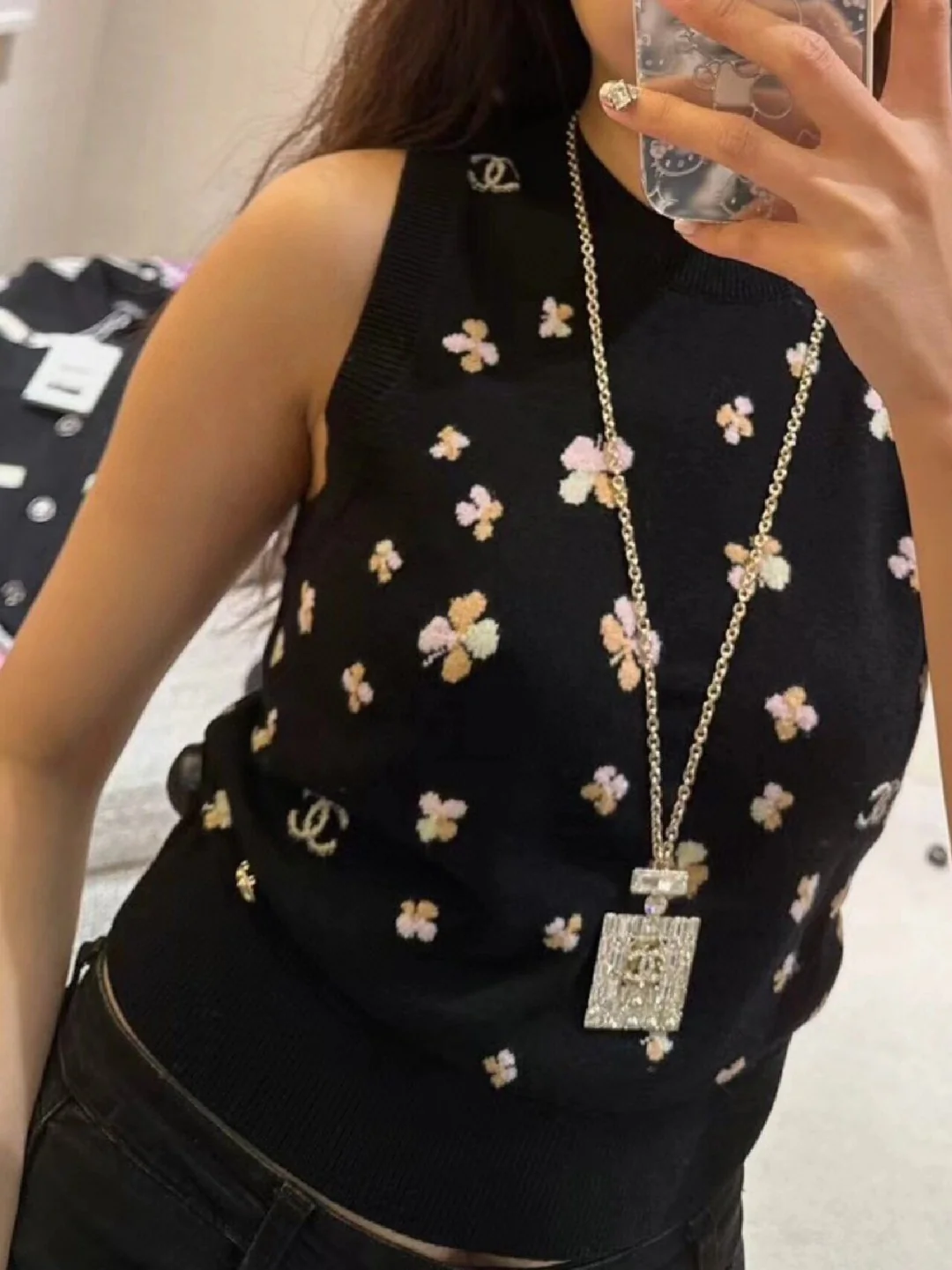 CCN050 Chanel Perfume bottle Pendant Necklace With Crystal - ccjewelryacc