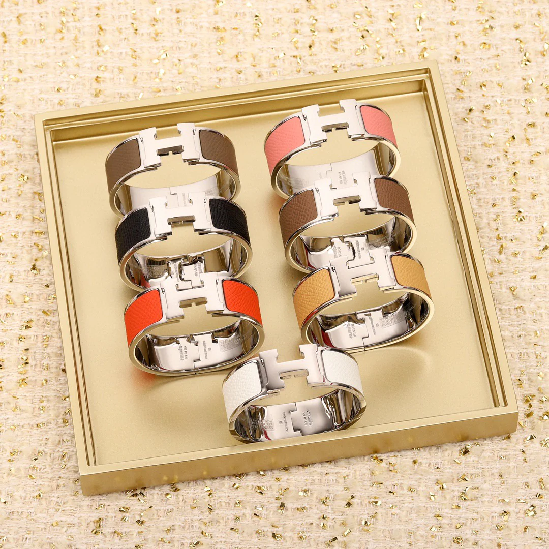HMS012 Wide Leater H Bangle Bracelet - ccjewelryacc
