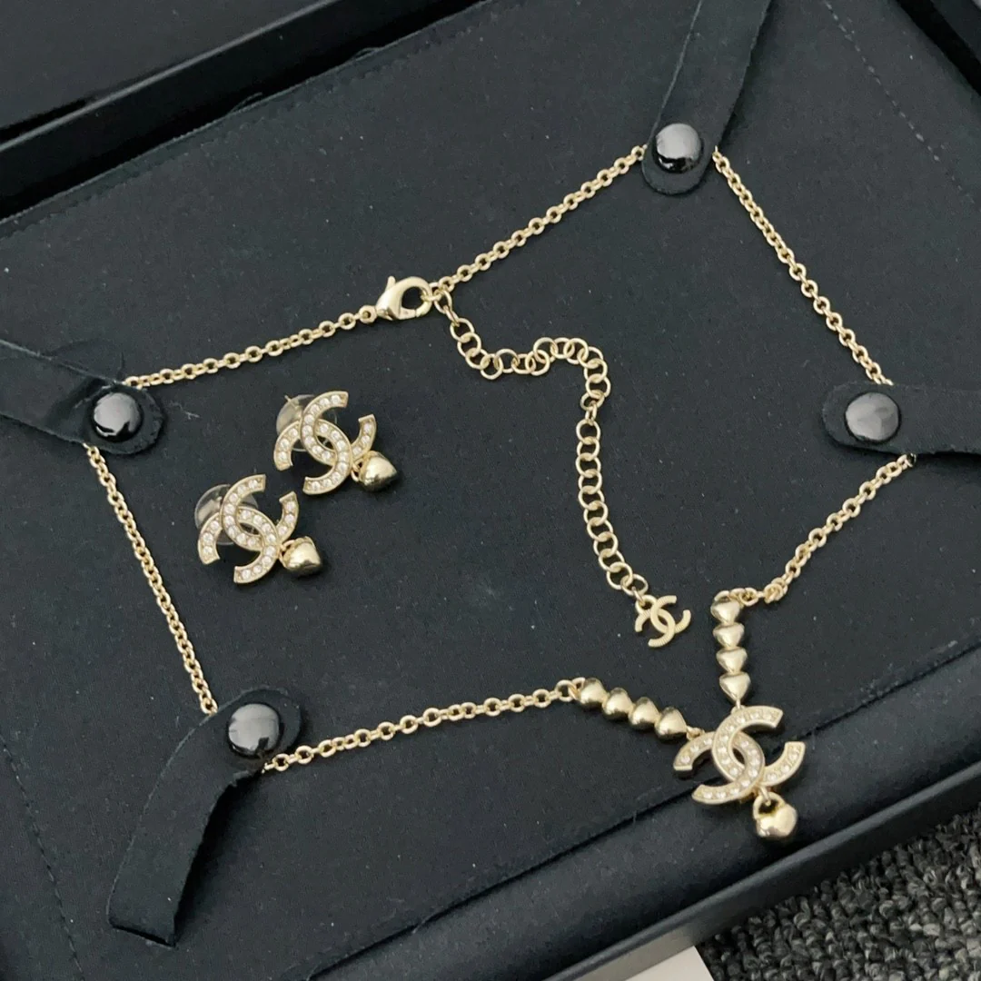 CCN058 Heart CC logo Necklace - ccjewelryacc