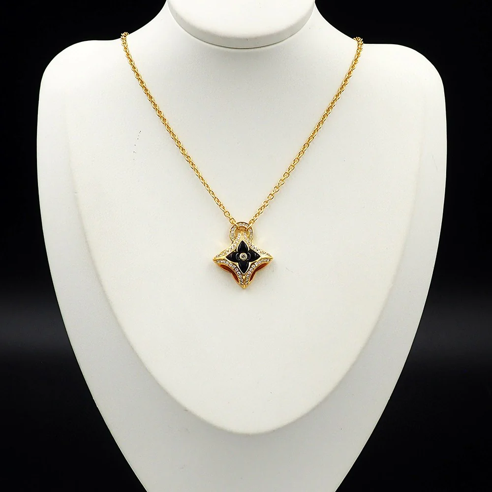 LVN007 Luxury Designer Ever Blossom pendant Necklace - ccjewelryacc