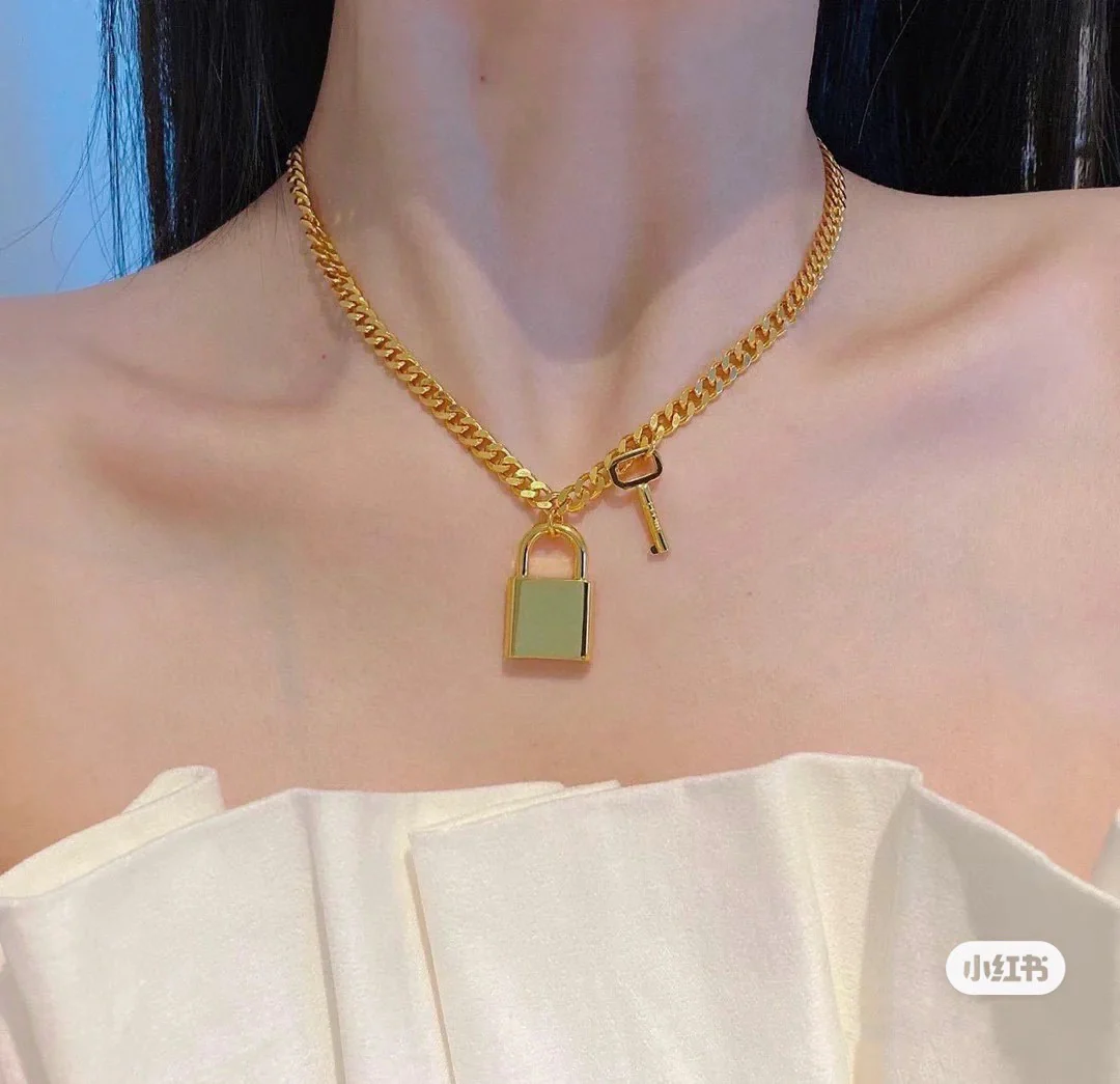 CLN011 celine lock necklace - ccjewelryacc