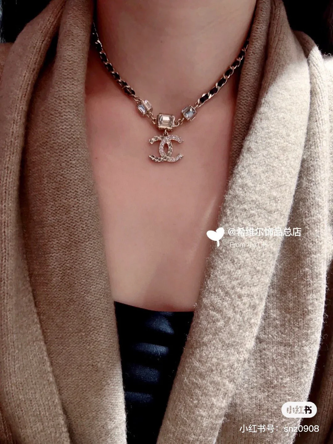 CCN205 Chanel Metal and leater chain cc logo pendant necklace - ccjewelryacc