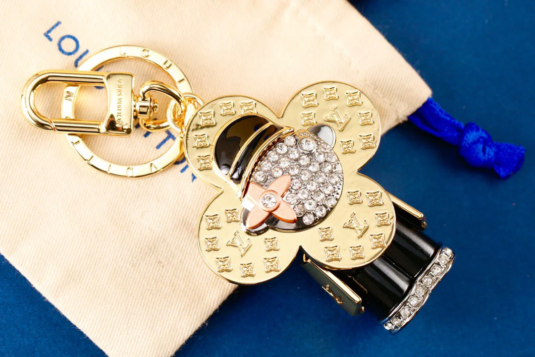 Luxury designer Keychain LVK027 - ccjewelryacc
