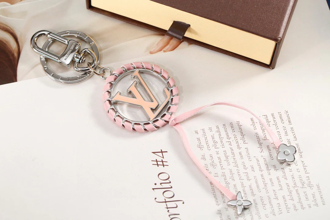 Luxury designer Keychain LVK043 - ccjewelryacc