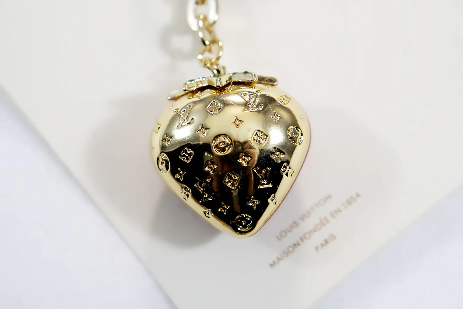 LVK090 Luxury designer Chromatic Keychain - ccjewelryacc