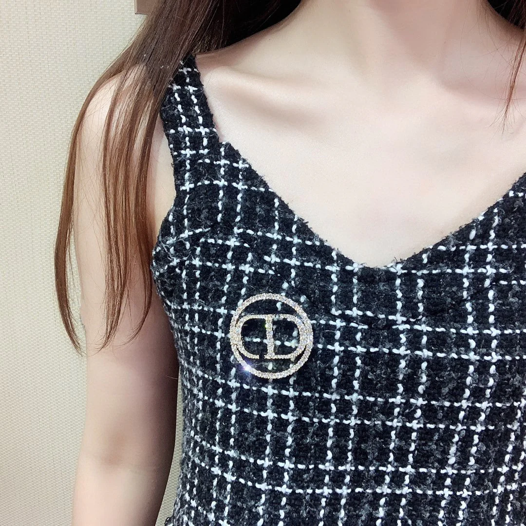 CDB052 Full crystal round CD brooch pin - ccjewelryacc