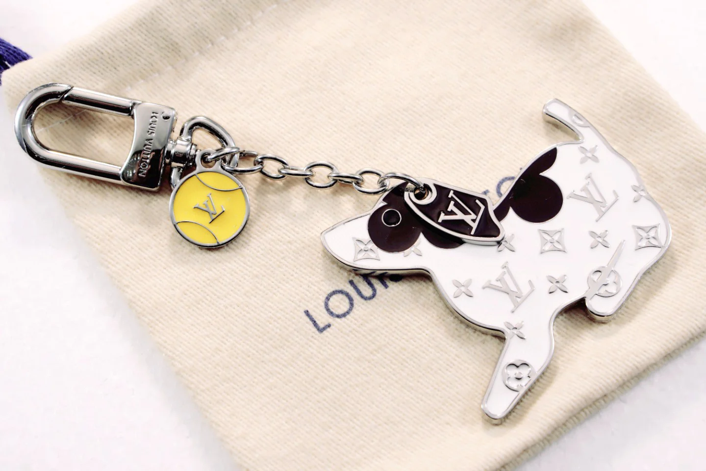 LVK078 Luxury designer Chromatic Keychain - ccjewelryacc