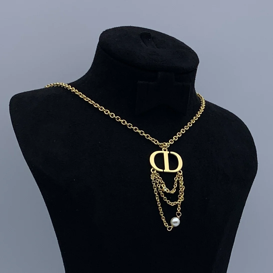 CDN209 CD Logo with chain tassel pendant necklace - ccjewelryacc