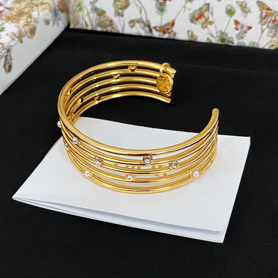 CDS096 High Quality Bracelet for Women - ccjewelryacc