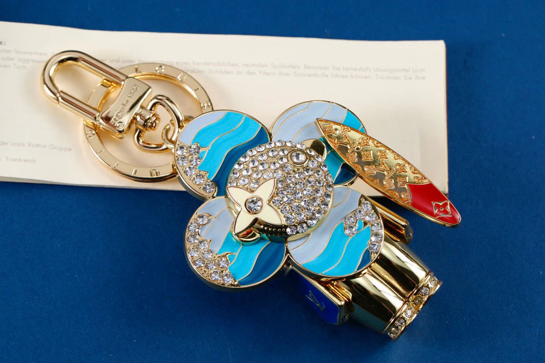 Luxury designer Keychain LVK025 - ccjewelryacc