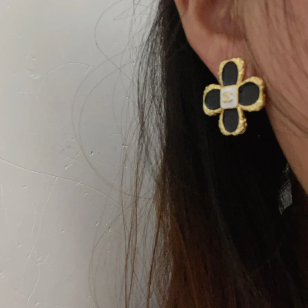 CCE213 CC Logo four leaf clover camellia flower earrings - ccjewelryacc