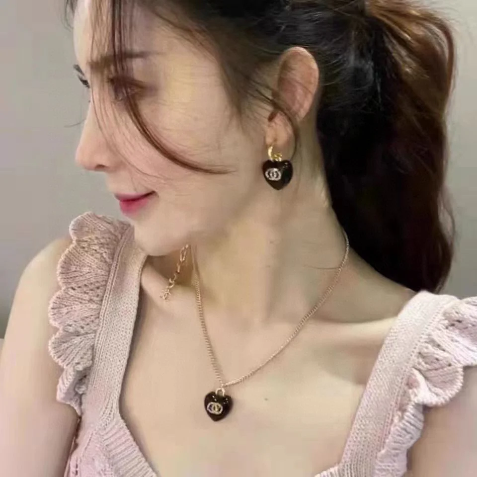 CCN006 CC Black Heart Necklace - ccjewelryacc