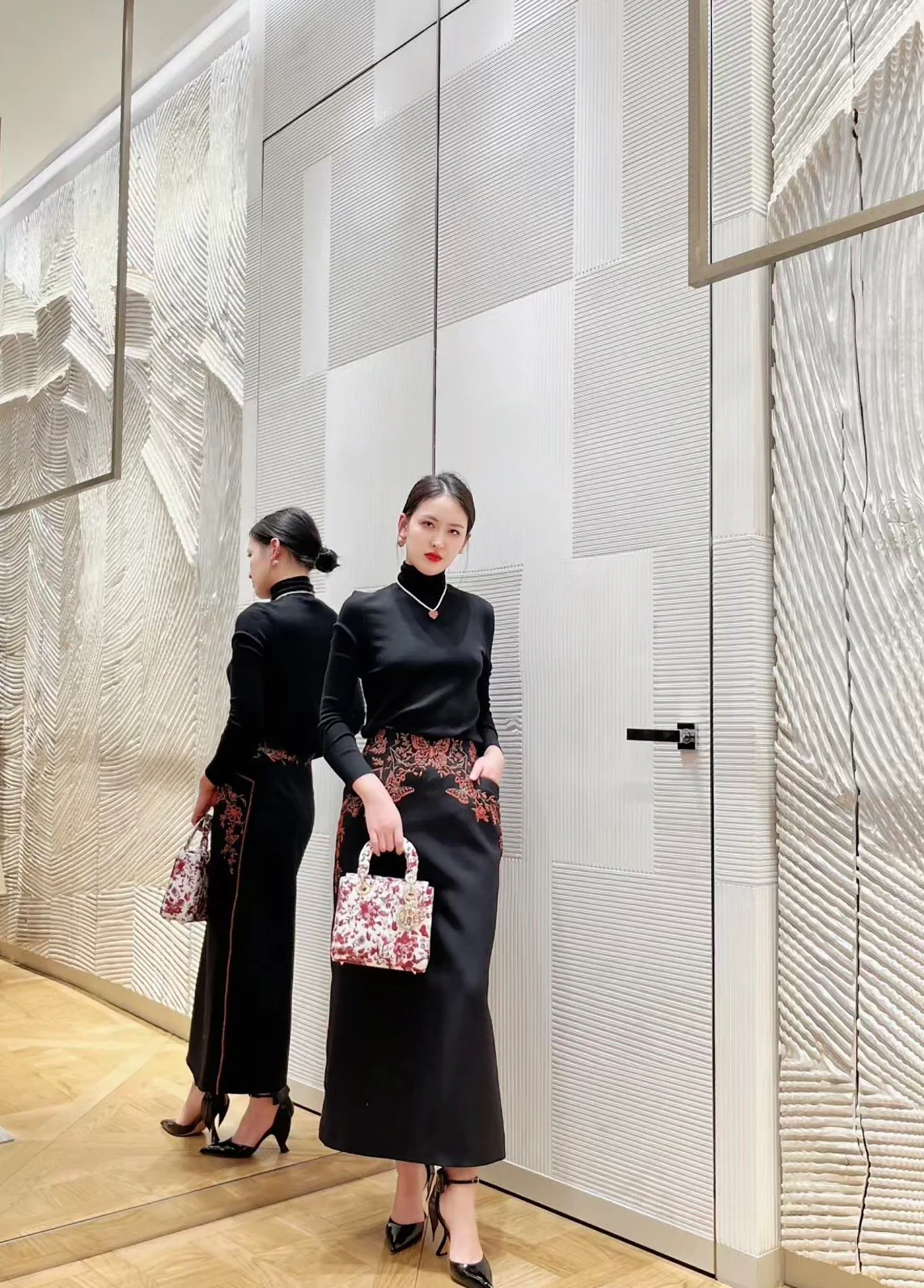 CDN312 Top Quality Designer CD Pearl Necklace for Women - ccjewelryacc