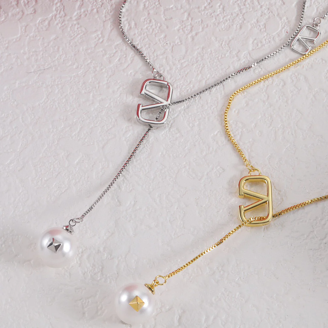 VTN023 Valentino Garavani lockstud pearl pendant necklace - ccjewelryacc