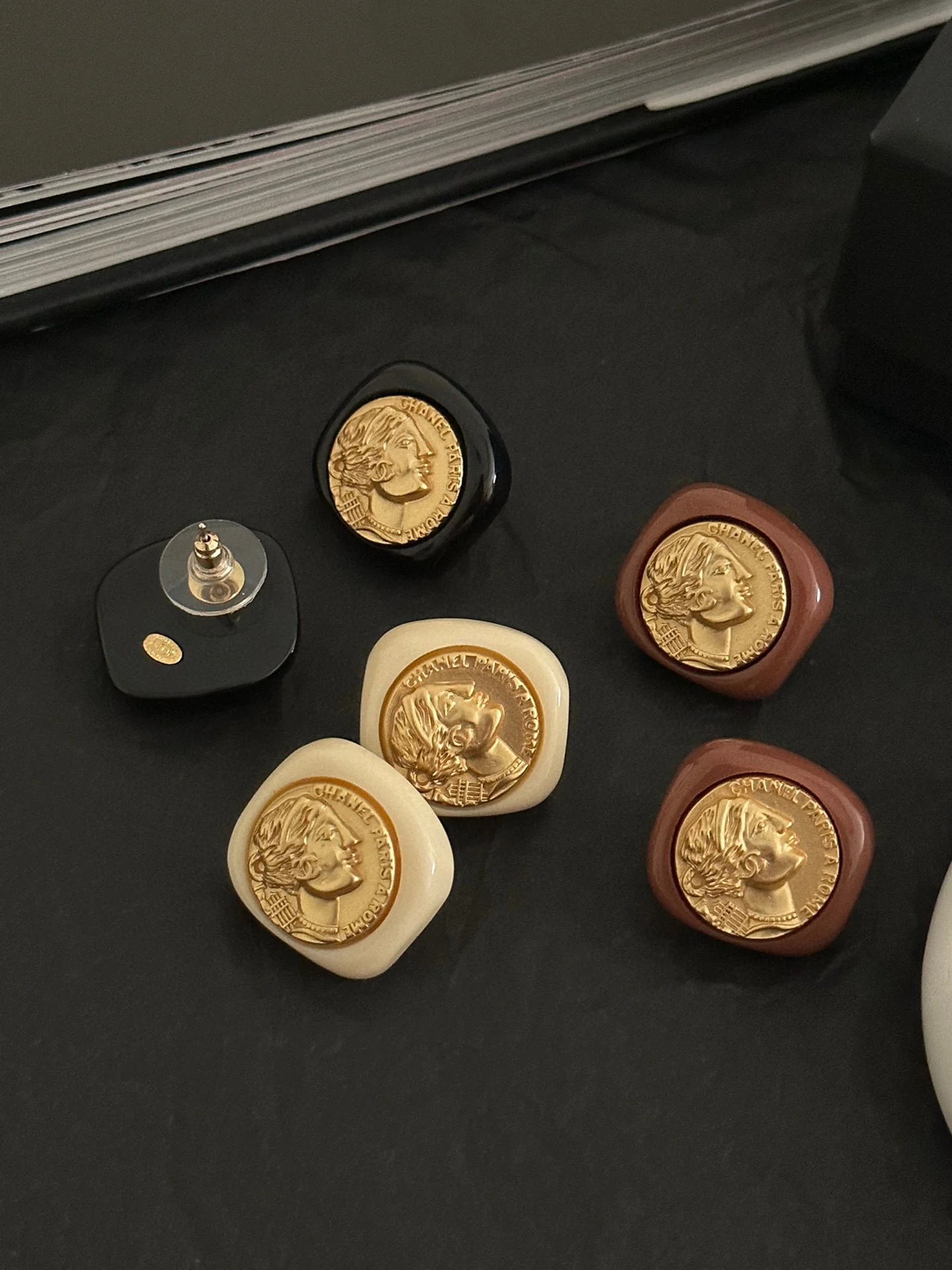 CCE674 Vintage cc Earring For Women - ccjewelryacc