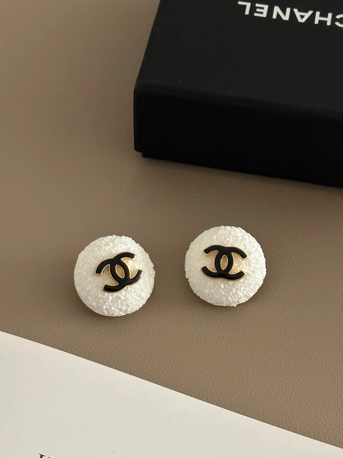 CCE679 Vintage cc Earring For Women - ccjewelryacc