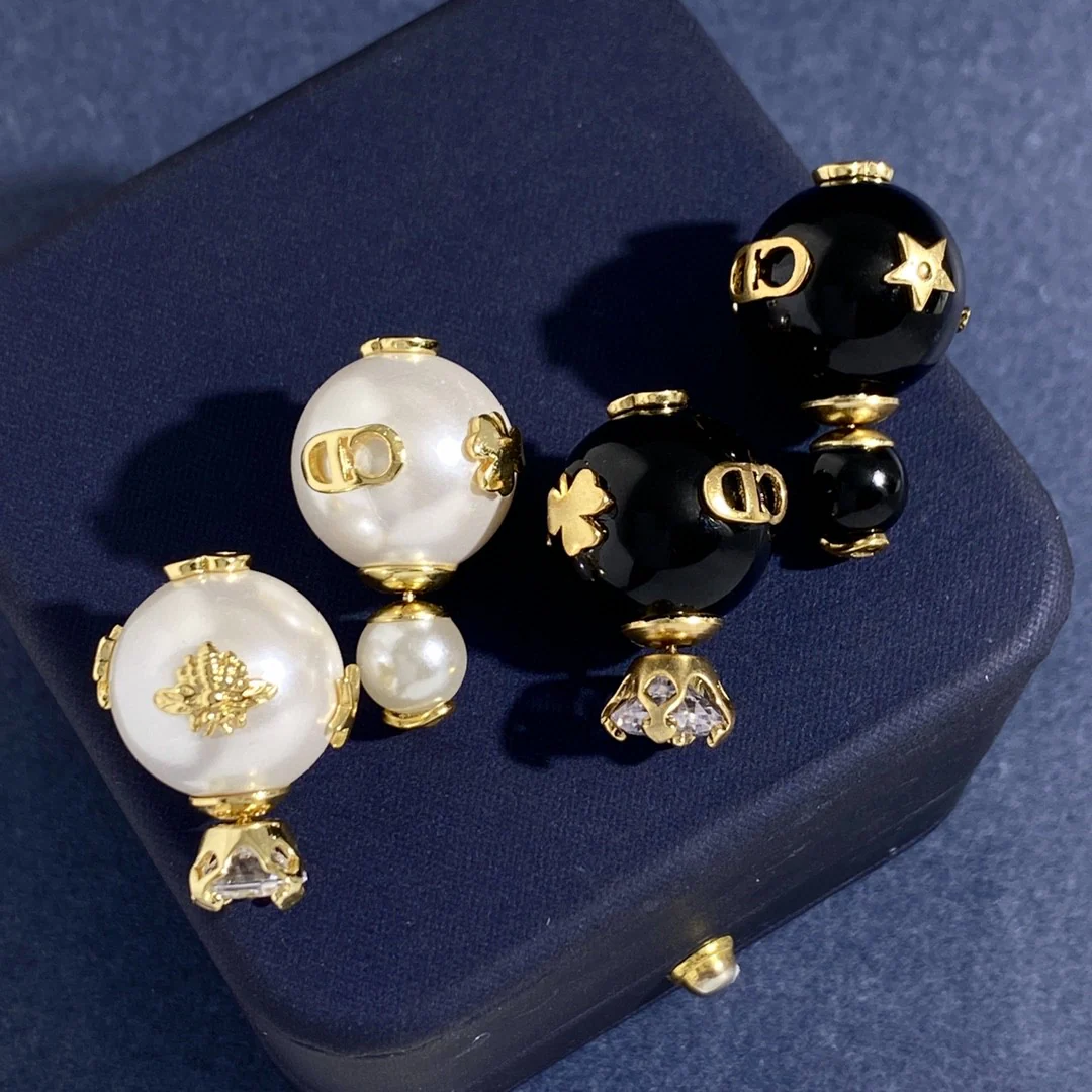 CDE248 CD pearl clover and bee Tribales earrings - ccjewelryacc