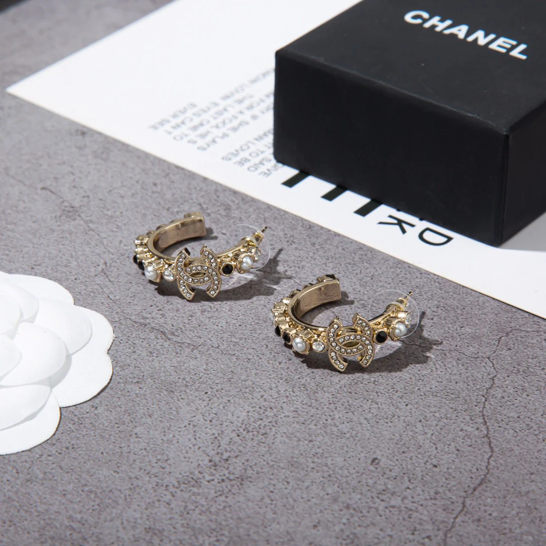 CCE515 Rhinestone and black stone cc logo hook earrings - ccjewelryacc