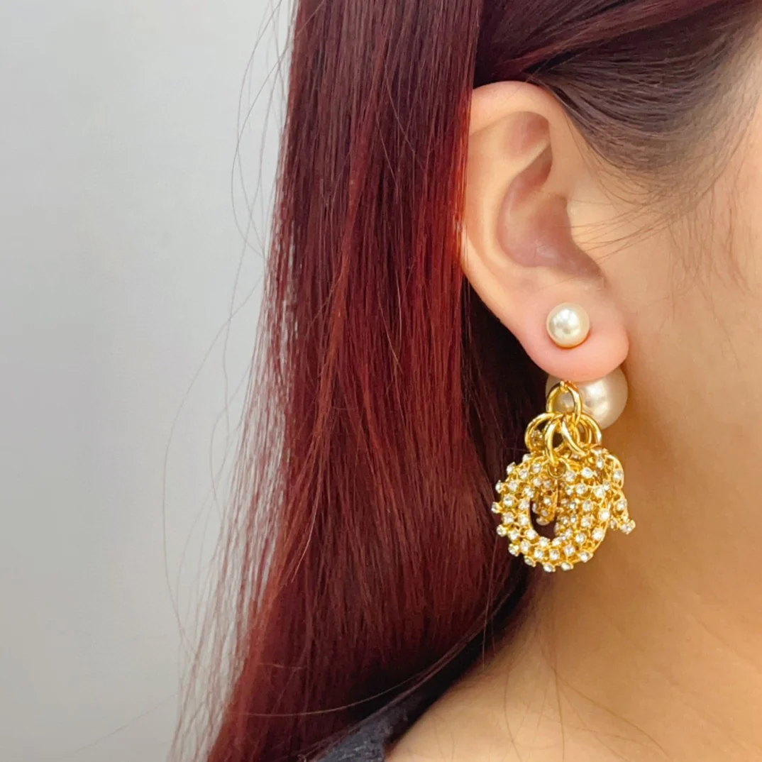 CDE198 DIOR letter charms Tribales earrings in metal gold finish and crystal pearl - ccjewelryacc