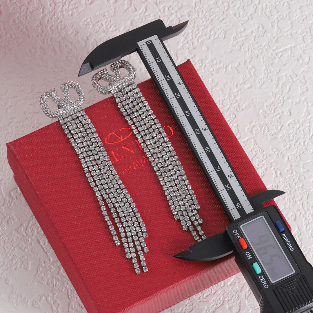 VTE041 V logo tassels Earrings in metal and crystal - ccjewelryacc