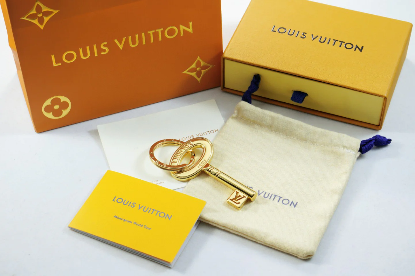 Luxury designer Chromatic Keychain LVK063 - ccjewelryacc