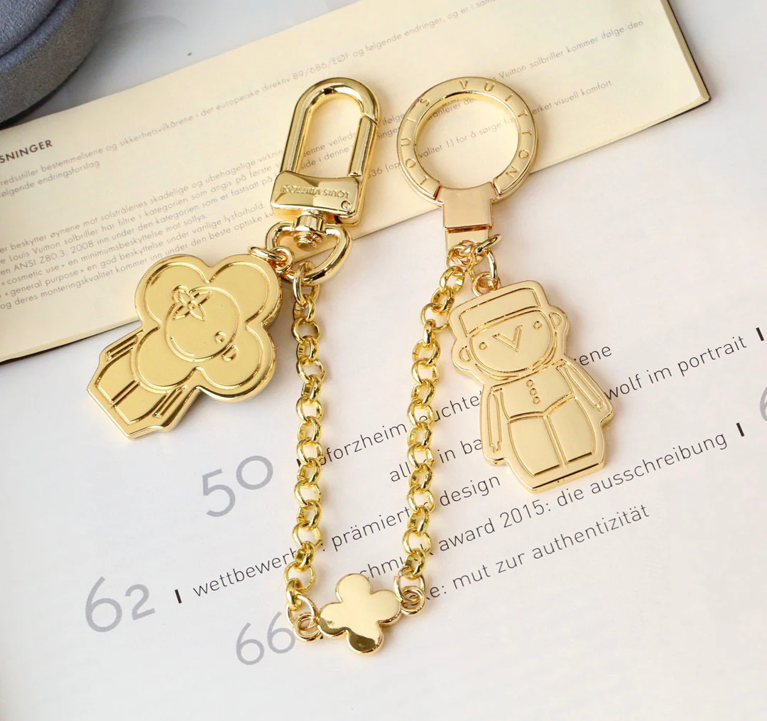 Luxury designer Keychain LVK019 - ccjewelryacc