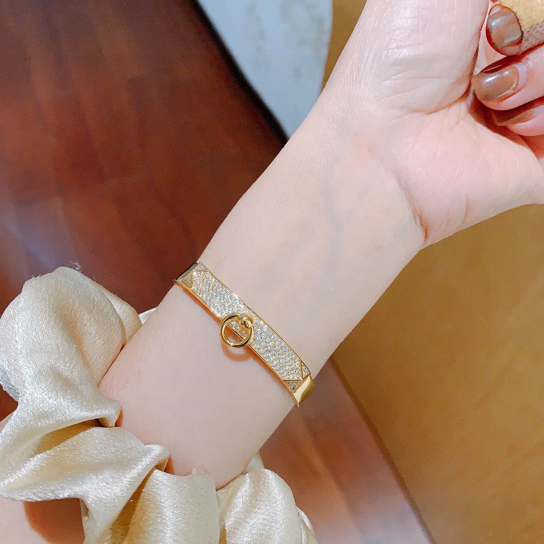 HMS032  Diamond Collier de chien bracelet, small model - ccjewelryacc