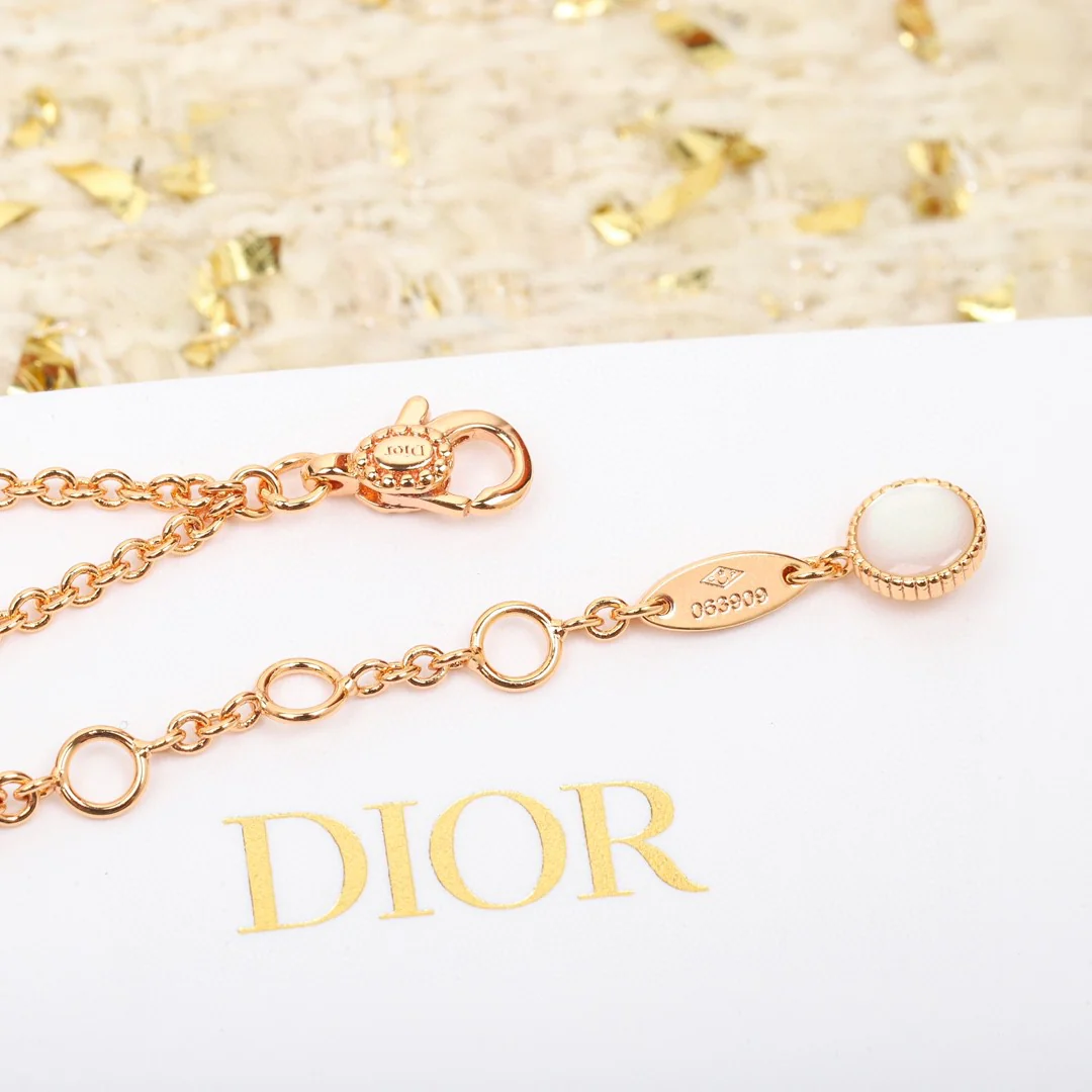 CDS095 V-Gold CD ROSE DES VENTS Bracelet for Women - ccjewelryacc