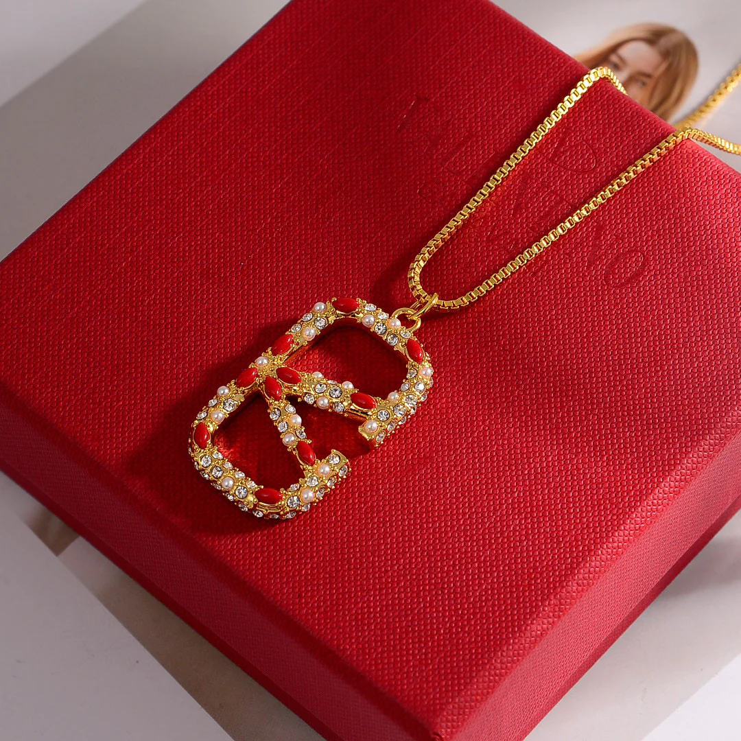 VTN024 Designer V pendant Necklace for women - ccjewelryacc