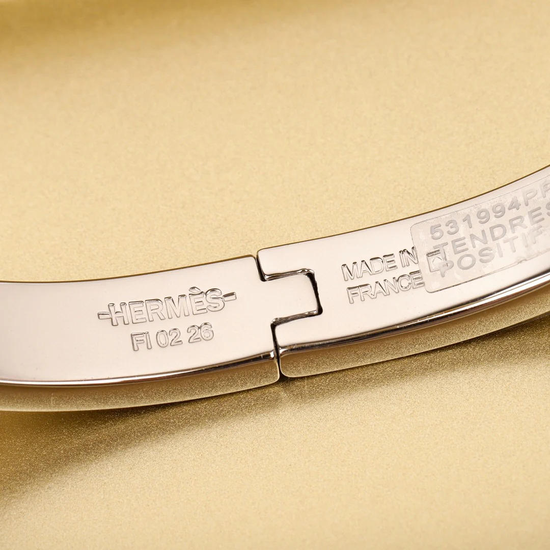 HMS014 Pig Nose Cowhide surface Bangle Bracelet - ccjewelryacc