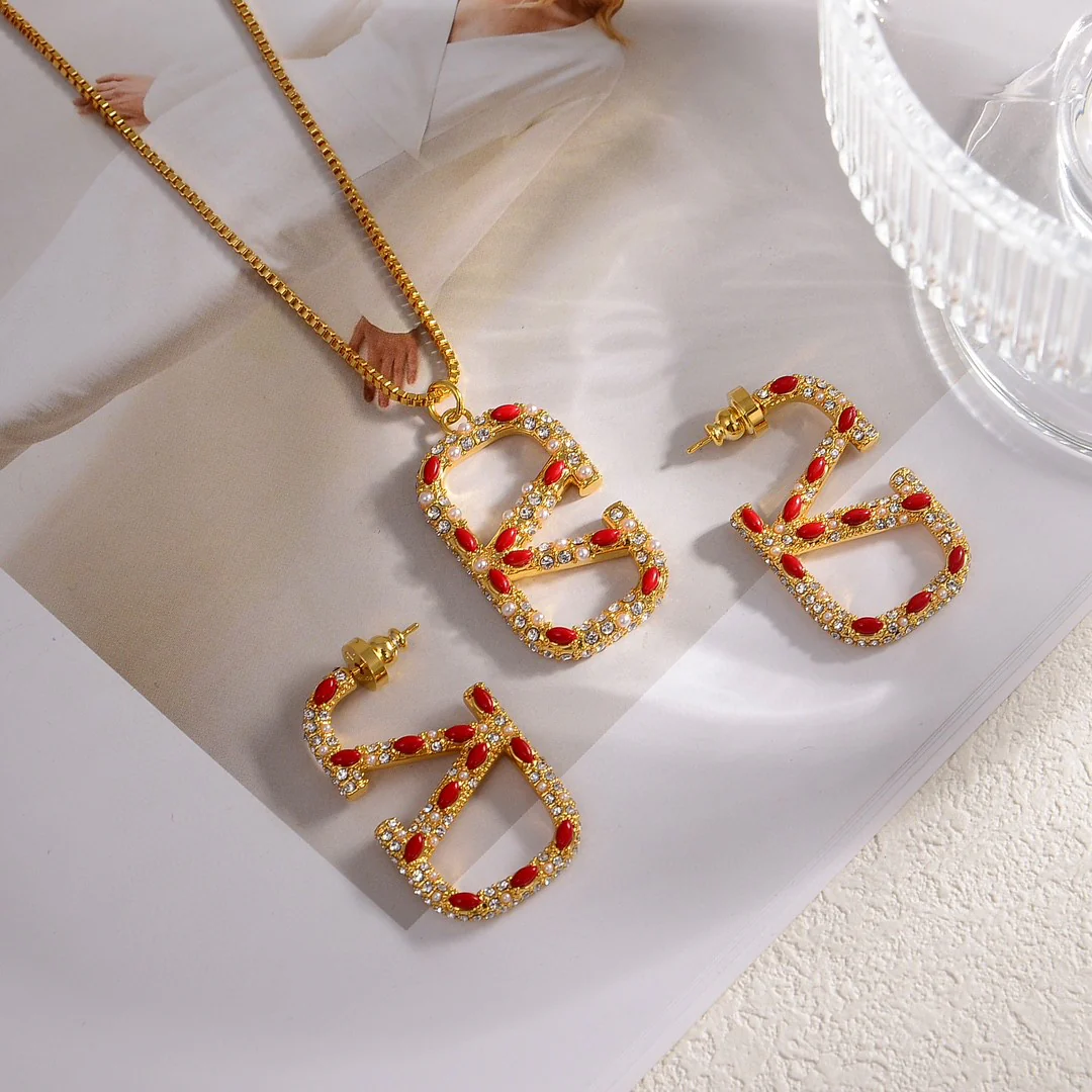 VTN024 Designer V pendant Necklace for women - ccjewelryacc