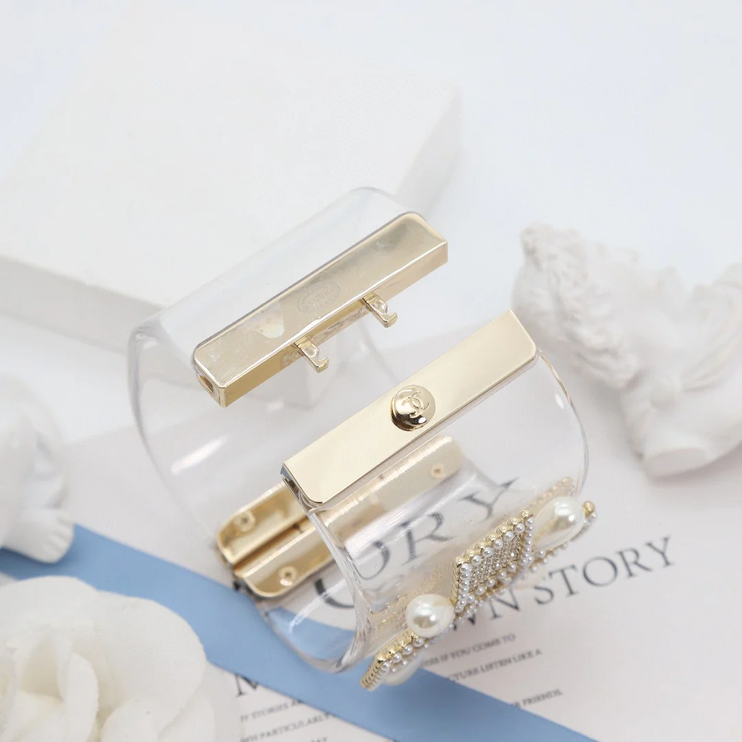 CCS077 Chanel large acrylic bracelet - ccjewelryacc