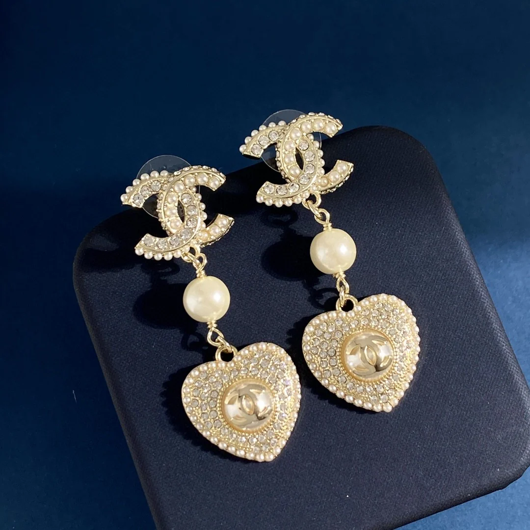 CCN171 chanel heart necklace - ccjewelryacc