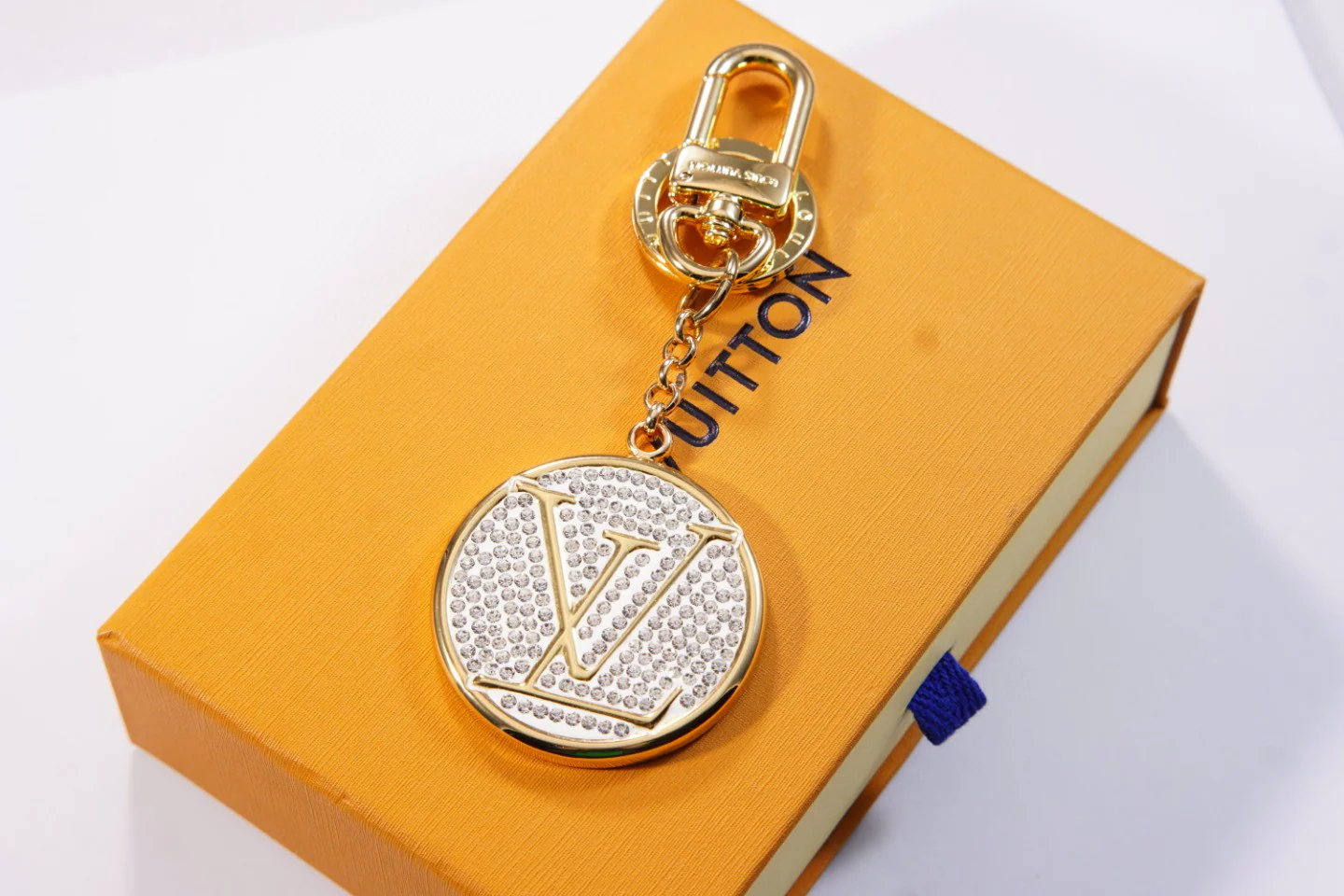 Luxury designer Chromatic Keychain LVK059 - ccjewelryacc