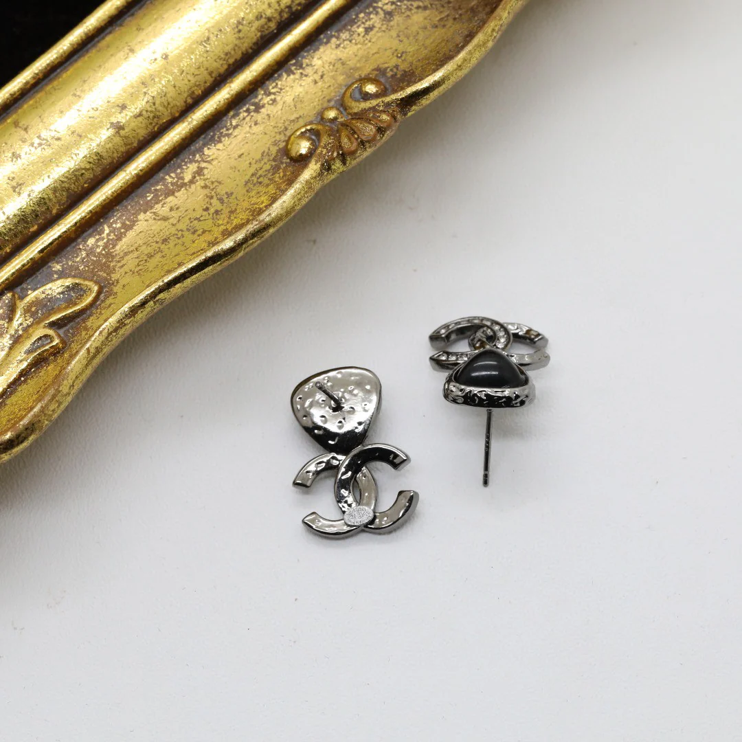 CCE475 High Quality Vintage CC earring - ccjewelryacc
