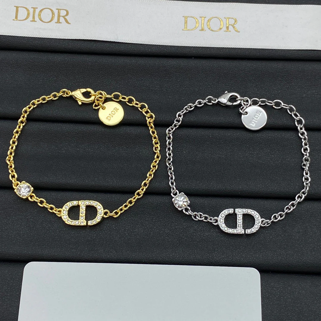 CDS098 Petit CD Necklace for Women - ccjewelryacc