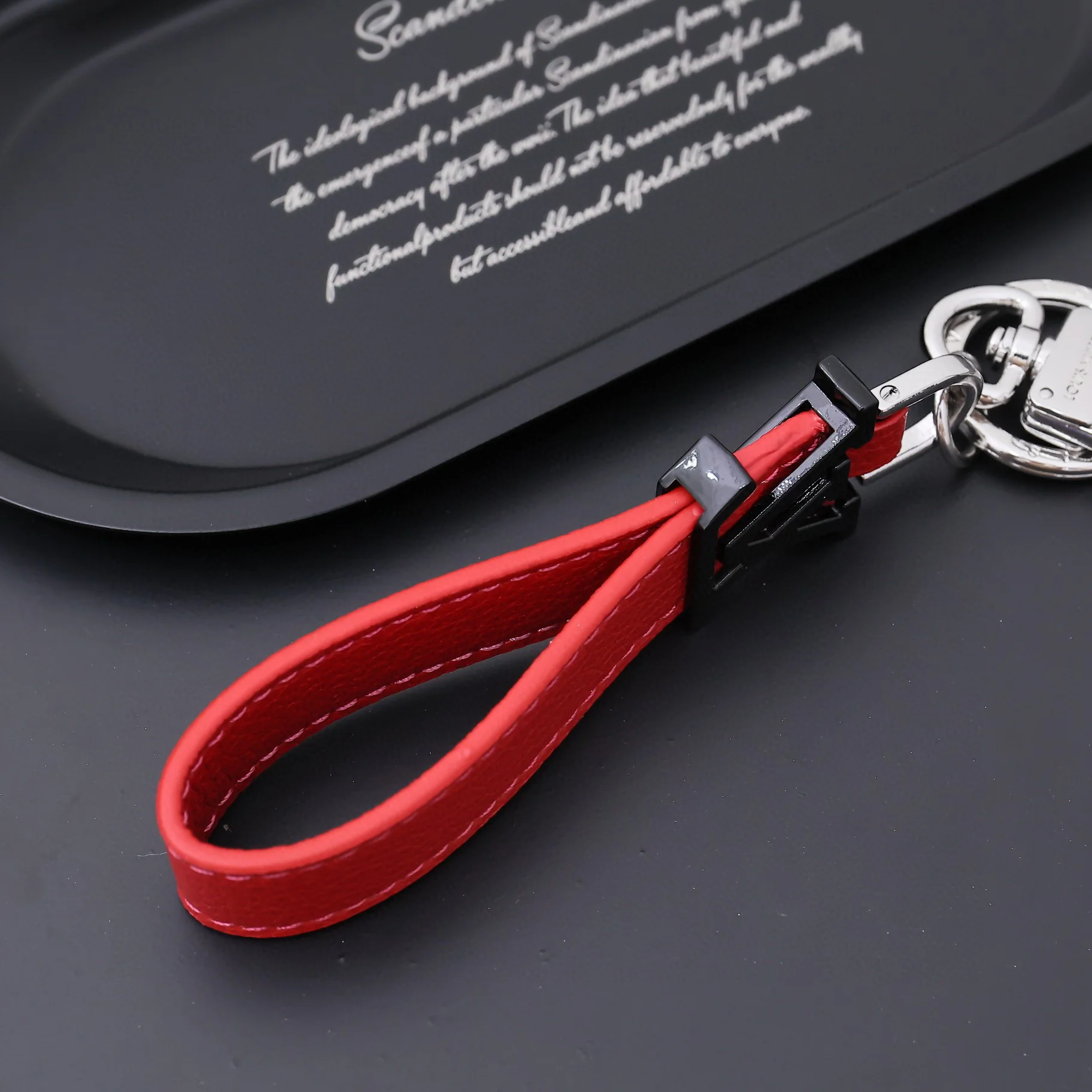 Luxury designer Keychain LVK052 - ccjewelryacc
